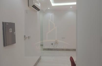 Apartment - 2 Bedrooms - 3 Bathrooms for rent in Muntazah 7 - Al Muntazah - Doha
