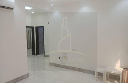 Apartment - 2 Bedrooms - 3 Bathrooms for rent in Muntazah 7 - Al Muntazah - Doha