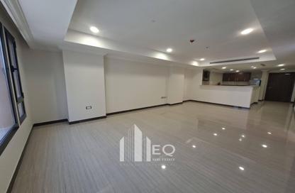 Apartment - 1 Bedroom - 2 Bathrooms for rent in East Porto Drive - Porto Arabia - The Pearl Island - Doha
