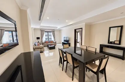 Apartment - 1 Bedroom - 2 Bathrooms for rent in Porto Arabia Townhouses - Porto Arabia - The Pearl Island - Doha