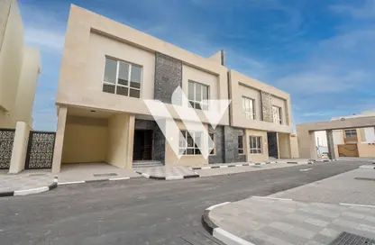 Villa - 7 Bedrooms - 7+ Bathrooms for rent in Al Kheesa - Al Kheesa - Umm Salal Mohammed