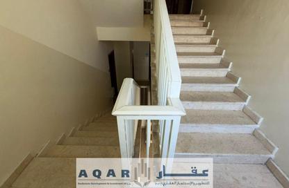 Apartment - 2 Bedrooms - 2 Bathrooms for rent in Bin Omran - Fereej Bin Omran - Doha