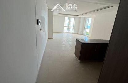 Apartment - 1 - 2 for rent in Viva Bahriyah - The Pearl Island - Doha