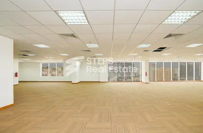 Office Space - Studio - 1 Bathroom for rent in Anas Street - Fereej Bin Mahmoud North - Fereej Bin Mahmoud - Doha