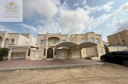 Villa - 6 Bedrooms - 6 Bathrooms for rent in Umm Qarn - Al Daayen