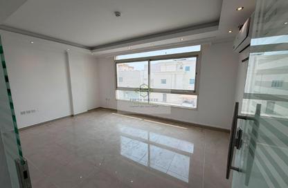Office Space - Studio - 1 Bathroom for rent in Salwa Commercial Building - Salwa Road - Doha Office Space - Studio - 1 Bathroom for rent in Salwa Commercial Building - Salwa Road - Doha