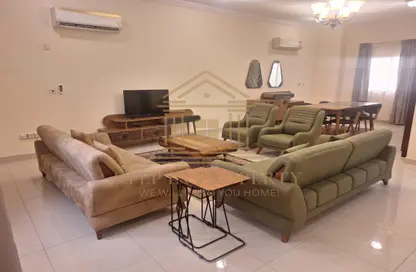 فيلا - 4 غرف نوم - 5 حمامات للايجار في شارع  بو هامو - أبو هامور - الدوحة