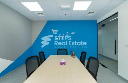 Office Space - Studio - 1 Bathroom for rent in Al Kinana Street - Al Mirqab - Doha