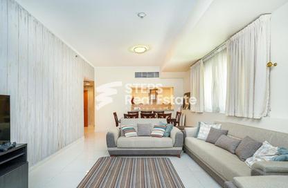 Apartment - 2 - 3 for sale in Viva West - Viva Bahriyah - The Pearl Island - Doha