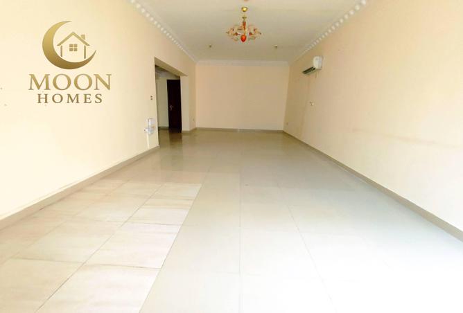 1019861 - Property Image 2