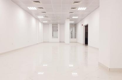 Office Space - Studio - 2 Bathrooms for rent in Old Airport Road - Old Airport Road - Doha