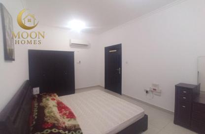Apartment - 1 Bedroom - 1 Bathroom for rent in Umm Ghuwailina 4 - Umm Ghuwailina - Doha