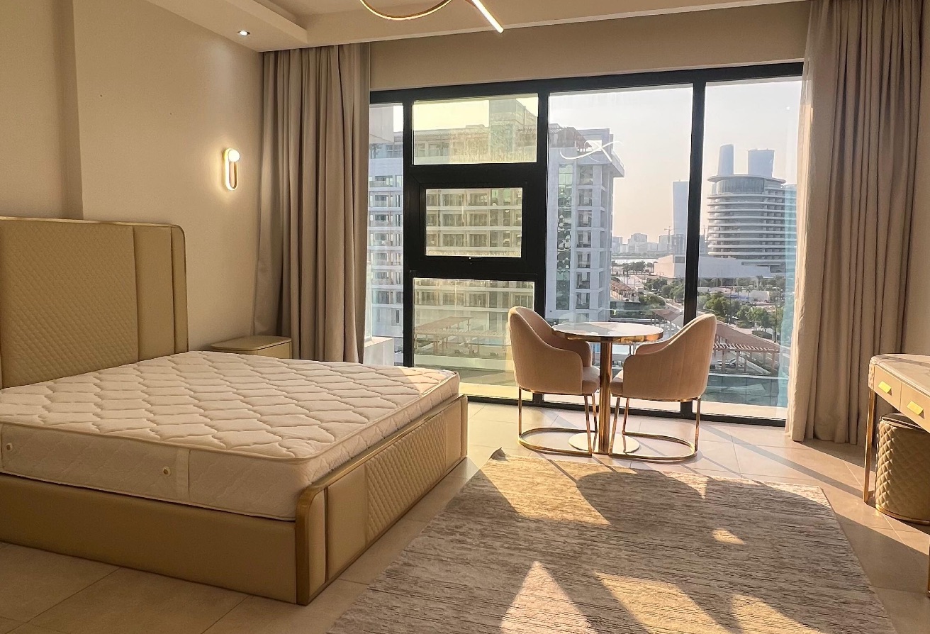 Luxury 1BHK | Full Sea View | Fully Furnished