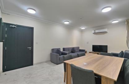 Apartment - 2 Bedrooms - 2 Bathrooms for rent in Al Duhail - Al Duhail - Doha