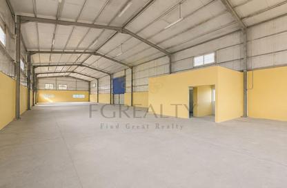 Warehouse - Studio - 2 for rent in Barzan Compound - New Salata - Salata - Doha