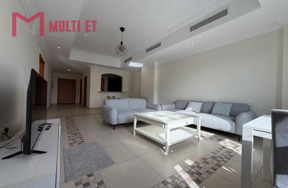 Apartment - 1 Bedroom - 2 Bathrooms for rent in East Porto Drive - Porto Arabia - The Pearl Island - Doha