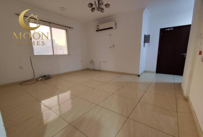 52408095 - Property Main Image