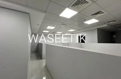 مساحات مكتبية - غرفة نوم - 2 حمامات للايجار في روضة الخيل - روضة الخيل - الدوحة