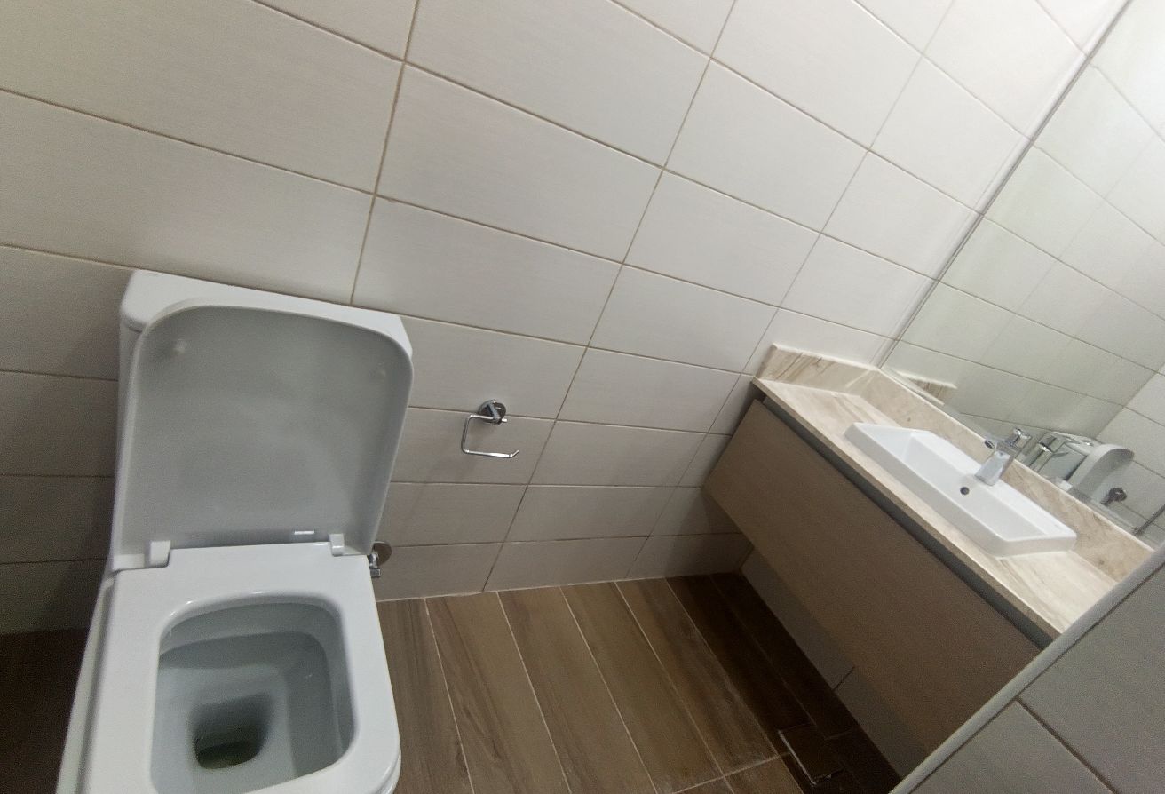 Brand new Luxury Furnish 2bhk in Marina lusail.... thumbnail 10