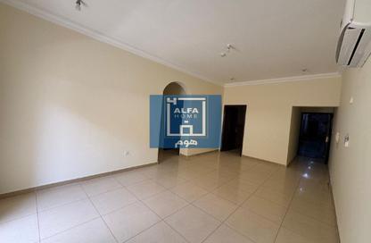 Apartment - 3 Bedrooms - 3 Bathrooms for rent in Al Nasr Street - Al Nasr - Doha