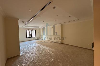 Apartment - 1 Bedroom - 2 Bathrooms for rent in East Porto Drive - Porto Arabia - The Pearl Island - Doha