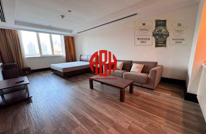 Apartment - Studio - 1 Bathroom for rent in Viva West - Viva Bahriyah - The Pearl Island - Doha