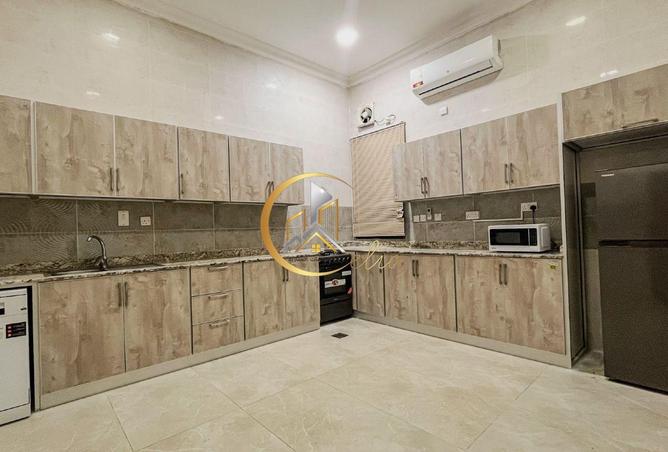 56418533 - Property Main Image