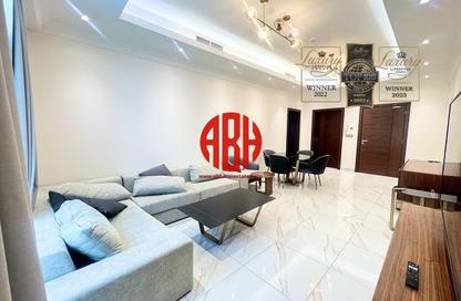 Apartment - 1 Bedroom - 1 Bathroom for rent in Floresta Gardens - Floresta Gardens - The Pearl Island - Doha Apartment - 1 Bedroom - 1 Bathroom for rent in Floresta Gardens - Floresta Gardens - The Pearl Island - Doha