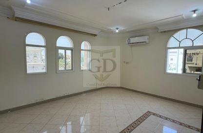 Apartment - 1 Bedroom - 1 Bathroom for rent in Al Aziziyah - Doha
