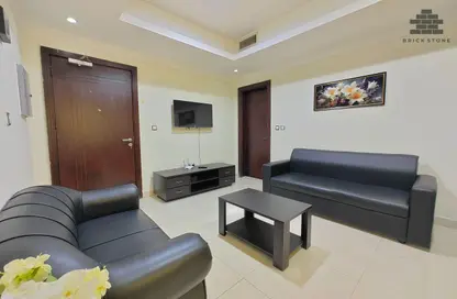 Apartment - 1 Bedroom - 2 Bathrooms for rent in Salaja Street - Doha Al Jadeed - Doha