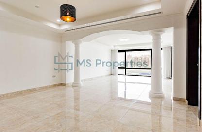 Townhouse - 2 Bedrooms - 3 Bathrooms for rent in West Porto Drive - Porto Arabia - The Pearl Island - Doha