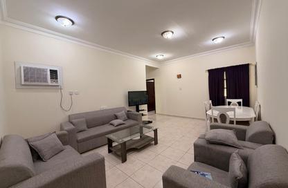 Apartment - 3 Bedrooms - 3 Bathrooms for rent in Omar Bin Abdul Aziz Street - Madinat Khalifa - Doha