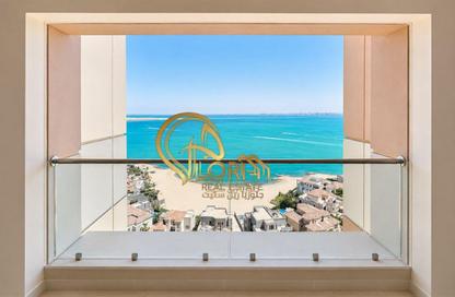 Apartment - 2 Bedrooms - 4 Bathrooms for sale in Viva East - Viva Bahriyah - The Pearl Island - Doha