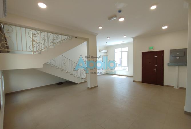 57887800 - Property Image 3