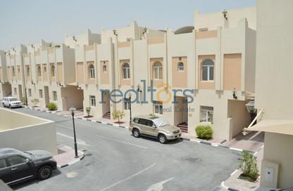 مجمع سكني - 5 غرف نوم - 5 حمامات للايجار في الريان القديمة - الريان - الدوحة