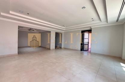 Apartment - 3 Bedrooms - 4 Bathrooms for rent in East Porto Drive - Porto Arabia - The Pearl Island - Doha
