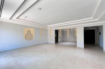 Apartment - 3 Bedrooms - 4 Bathrooms for rent in East Porto Drive - Porto Arabia - The Pearl Island - Doha