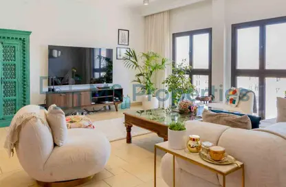 Penthouse - 5 Bedrooms - 6 Bathrooms for sale in Carnaval - Qanat Quartier - The Pearl Island - Doha