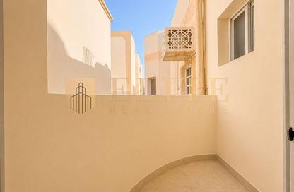 Apartment - 2 Bedrooms - 2 Bathrooms for rent in Asim Bin Omar Street - Al Mansoura - Doha
