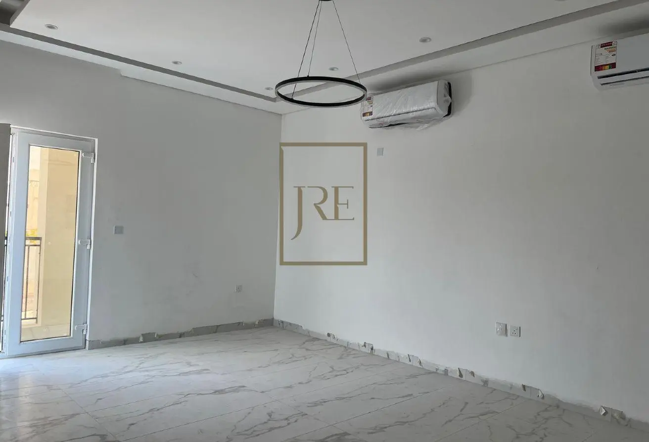 59944190 - Property Main Image