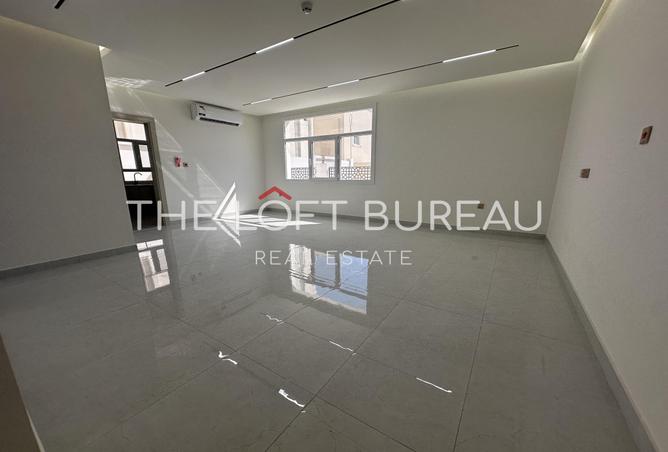 56981798 - Property Main Image
