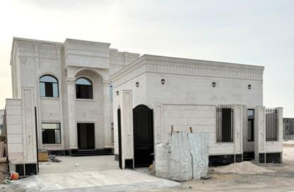 Villa - 7 - 7 for sale in Izghawa - Izghawa - Doha