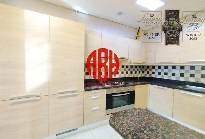 979556 - Property Image 3