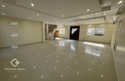 مجمع سكني - 4 - 5 للايجار في شارع الوعب - الوعب - الدوحة