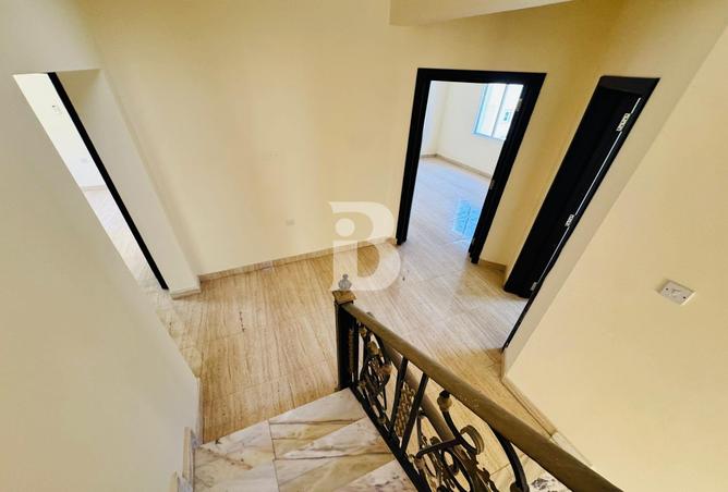 57203537 - Property Image 2