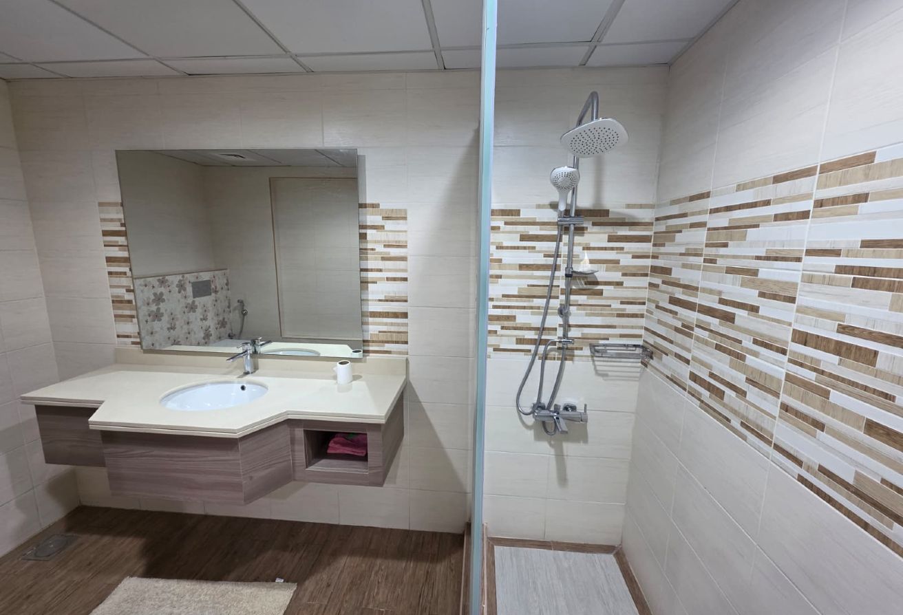 1 BR Apartment with Water View in Lusail Marina thumbnail 15