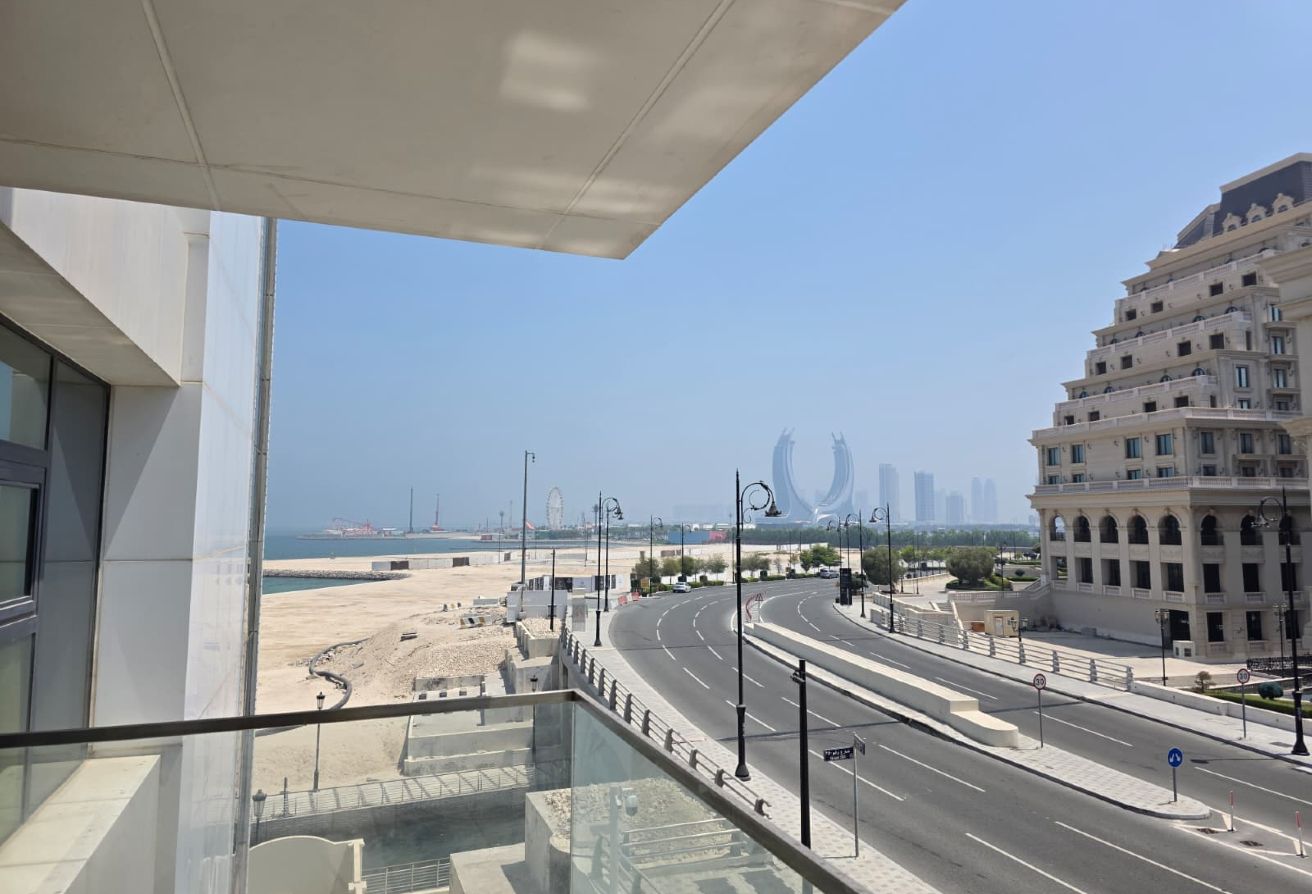 1 BR Apartment with Water View in Lusail Marina thumbnail 17