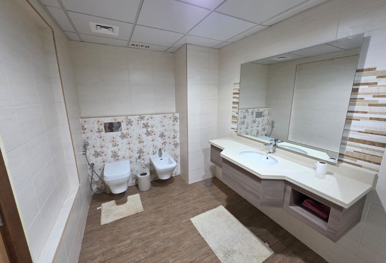 1 BR Apartment with Water View in Lusail Marina thumbnail 14