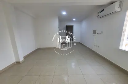 فيلا - 1 حمام للايجار في العزيزية - العزيزية - الدوحة