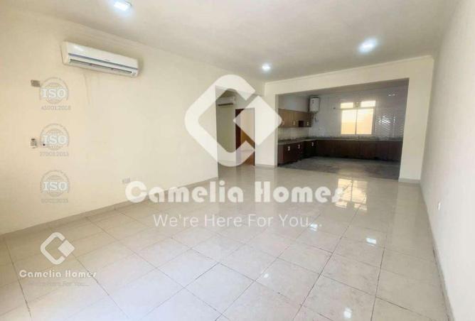 54200255 - Property Image 3